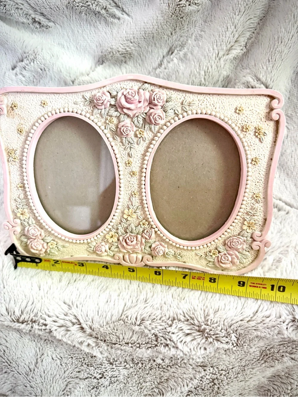 Vintage-Inspired Double Photo Frame - Pink Rose Design